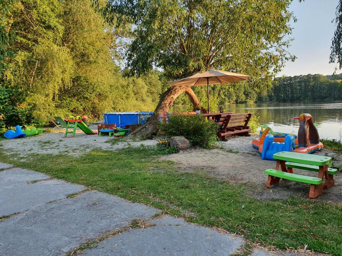 Agroturystyka "Jezioranka" Unichowo Exteriör bild